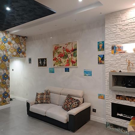 Apartament Ba Luigi Bari Zewnętrze zdjęcie
